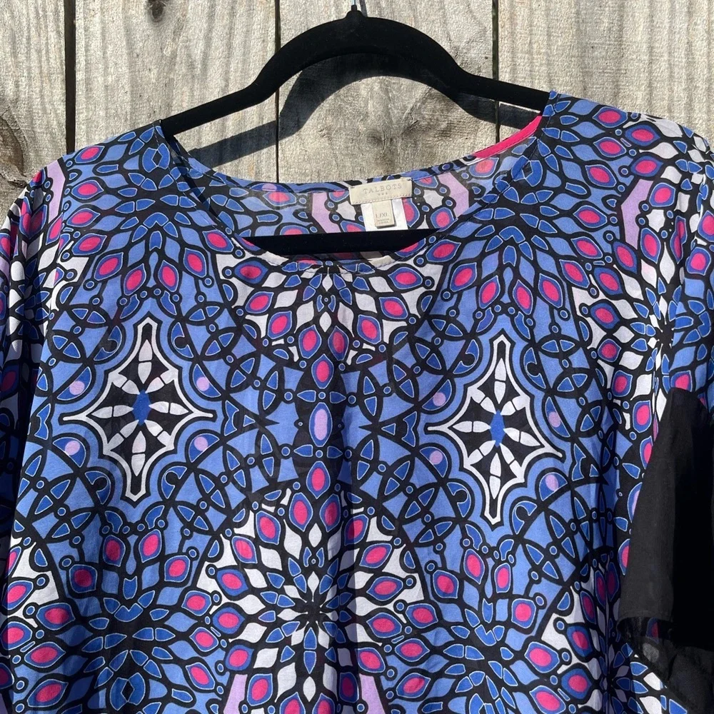 Talbots Black and Blue Patterned Women's overlay Top size L/XL - Picture 2 of 8